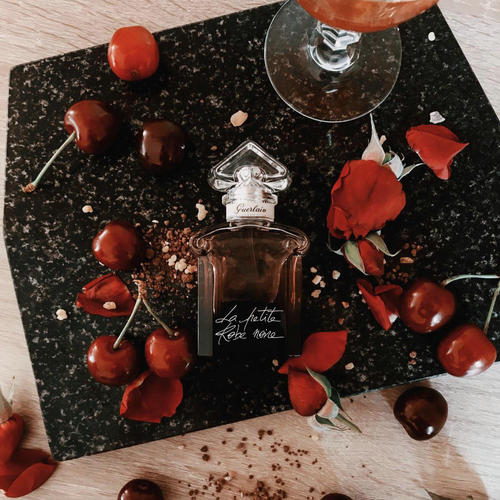 娇兰小黑裙女士香水小样  Guerlain La Petite Robe Noire EDP