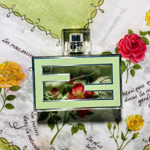 【小样】芬迪 迷恋清新版女士香水小样 Fendi Eau Fraiche，EDT