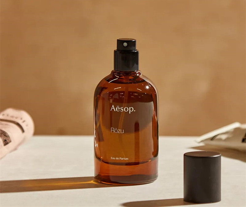 aesop-rozu-eau-de-parfum-50ml-_afr20_m7(1)_副本.jpg